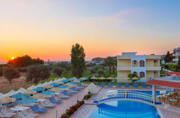Rodos - Hotel Memphis 3*