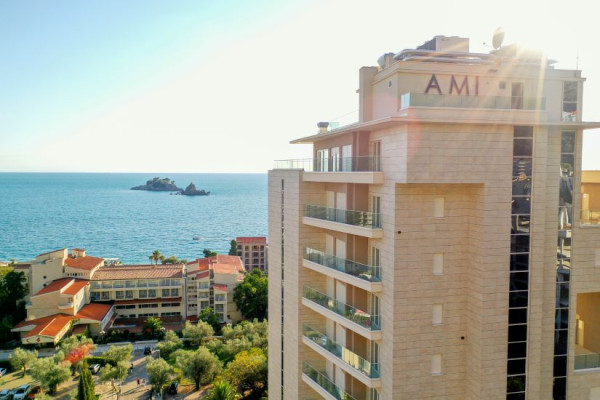 Crna Gora - Hotel Ami 4*